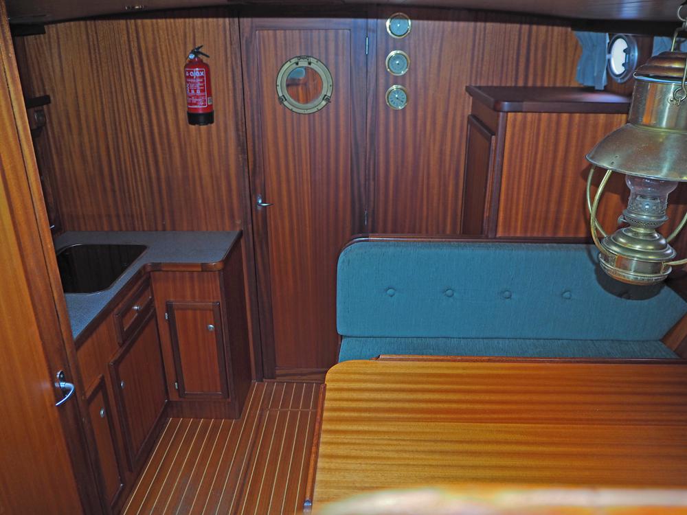 Fore ship, Accommodation